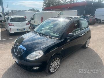 Lancia Ypsilon 1.3 Multijet - Tetto apribile e Pel