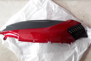 Fiancata posteriore sx atala rosso