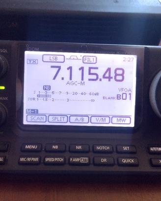 Icom IC 7100 Quadribanda  All Mode e DStar