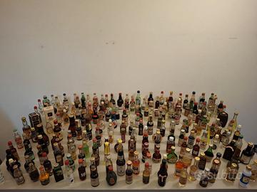 Collezione ~220 mignon di liquori vintage anni 70