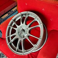OZ  ULTRALEGGERA CRISTAL TITANIUM 17" x 8J
