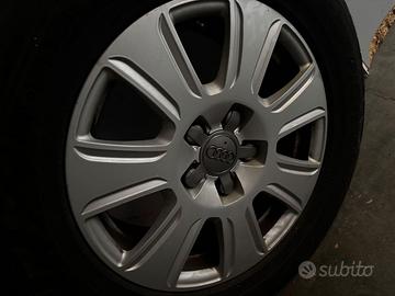 Cerchi in lega Audi Q3 da 17 pollici originali