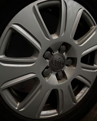 Cerchi in lega Audi Q3 da 17 pollici originali