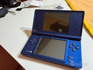 Nintendo DSi con giochi