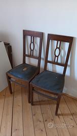 Sedie vintage in legno massello
