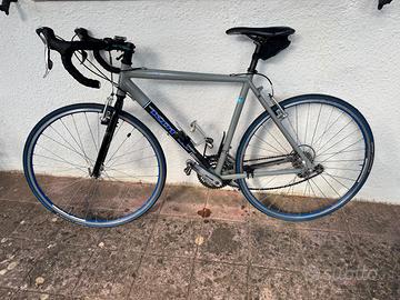 Bicicletta Kona Jake 