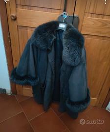 parka in visone blu notte con alamari