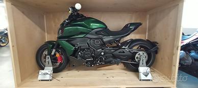 Ducati Diavel V4 GT -PRO
