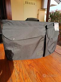 Borsa porta abiti da viaggio