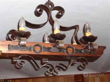 LAMPADARI RUSTICI in legno masselo/ferro battuto