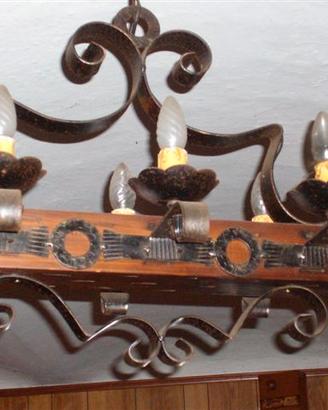 LAMPADARI RUSTICI in legno masselo/ferro battuto