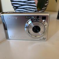 Fotocamera Digitale Sony DSC W80