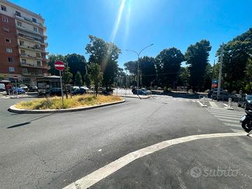 Nomentana - cessione attivita' di food