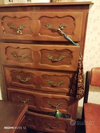 Cassettiera in legno