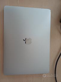 MacBook Pro 13" 2019 i5 8GB 256GB SSD Silver 