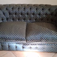 coppia di divani 2 posti in stile classico Chester