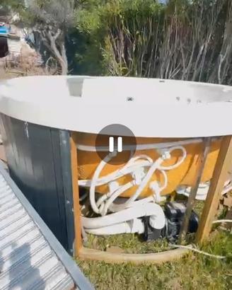 Jacuzzi