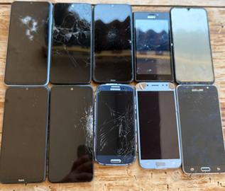 Bundle 18 Telefoni