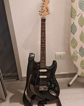 Squier by Fender