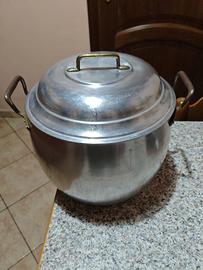 N. 2 pentole in alluminio vintage