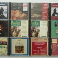100 CD Musica classica stock