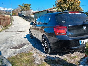 bmw 120d con tettuccio sport