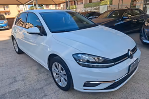 Volkswagen Golf - 1.6 TDI Comfort line