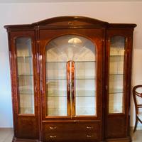 Mobile vetrina in radica – NUOVO, mai usato