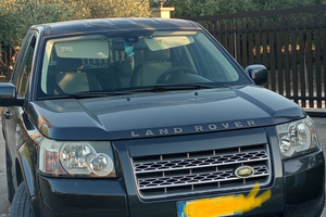 Auto Land rover Freelander 2 diesel