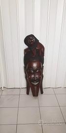 Maschera africana in legno massiccio -  1 metro