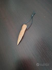 corno in legno portachiavi