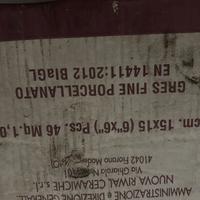 Piastrelle 10 confezioni