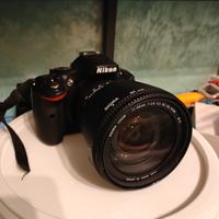 Reflex Nikon d5200 + Obiettivo Sigma 18-50mm f/2.8