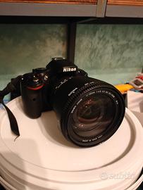 Reflex Nikon d5200 + Obiettivo Sigma 18-50mm f/2.8