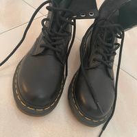 Scarpe DR.MARTENS vera pelle morbida perfette con