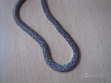 Collana pelle di serpente