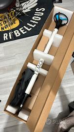 Motore elettrico fuoribordo nuovo