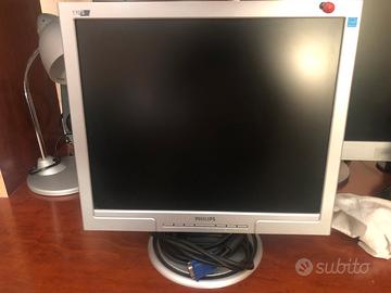 Monitor  Philips 15”