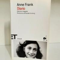 Libro di Anne Frank "Diario", edizione integrale E