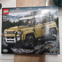 LEGO Technic 42110 - Land Rover Defender