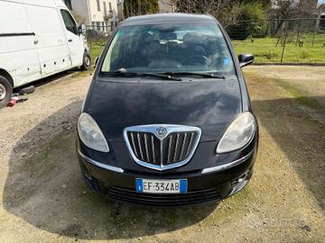 Lancia MUSA 1.6 Multijet Poltrona Frau