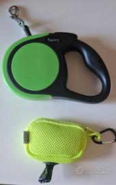 Guinzaglio per cane e dispenser porta sacchetti