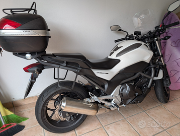 Moto Honda nc700x cambio automatico