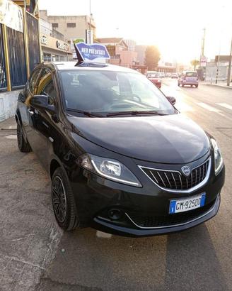 LANCIA Ypsilon 1.0 FireFly 5p. Hybrid Silver