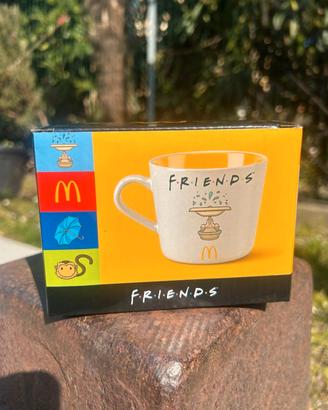 McDonald's tazza friends con fontana nuova 