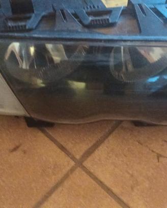 fari anteriori BMW E46