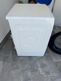 Lavatrice WHIRPOOL 6 senso 9kg con autodose