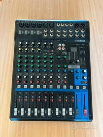 Mixer Yamaha MG12XU