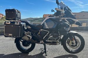 Bmw r 1250 gs adventure trophy 2023