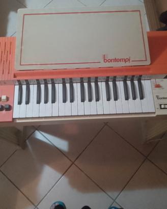 pianola Bontempi mod 109 più spartiti 
